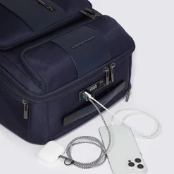 Kufferter^Piquadro 4 wheel cabin suitcase for laptop 15,6 Sort