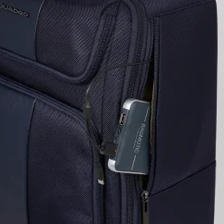 Kufferter^Piquadro 4 wheel cabin suitcase for laptop 15,6 Sort