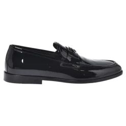 Loafers<Baldinini Black patent leather loafers Sort