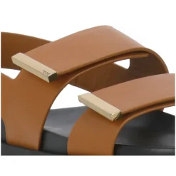 Sandaler<Tod's Læder Sandaler med Velcrolukning Brun