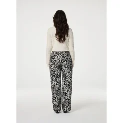 Striktrøjer & Sweatere<FABIENNE CHAPOT Chin Cardigan Beige