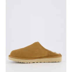 Hjemmesko<UGG Classic Slip-On Beige