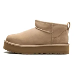 Støvler^UGG Classic Ultra Mini Platform Beige