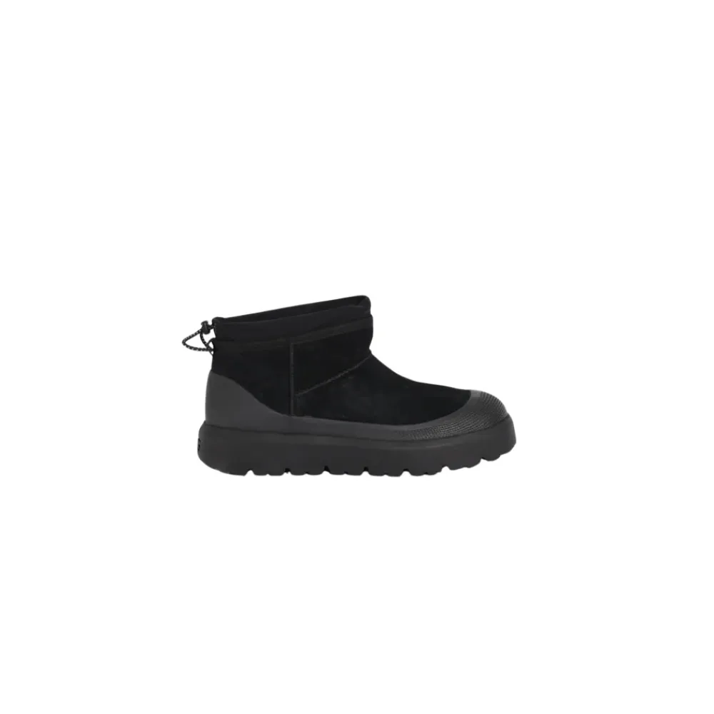 Vinterstøvler<UGG Classic Ultra Mini Weather Hybrid Sort