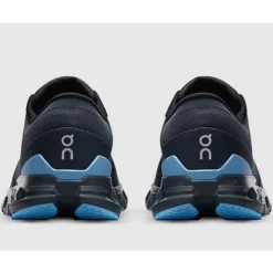 Træningssko<On Running Cloud X 4 Blå