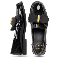 Loafers^Cesare Gaspari Elegant loafers med guld sløjfe Dorothy - Patent Sort
