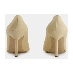 Pumps<Manolo Blahnik Elegante Nude Stiletto Pumps Beige