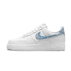 Sneakers<Nike Essential White Worn Blue Paisley Sneakers Hvid