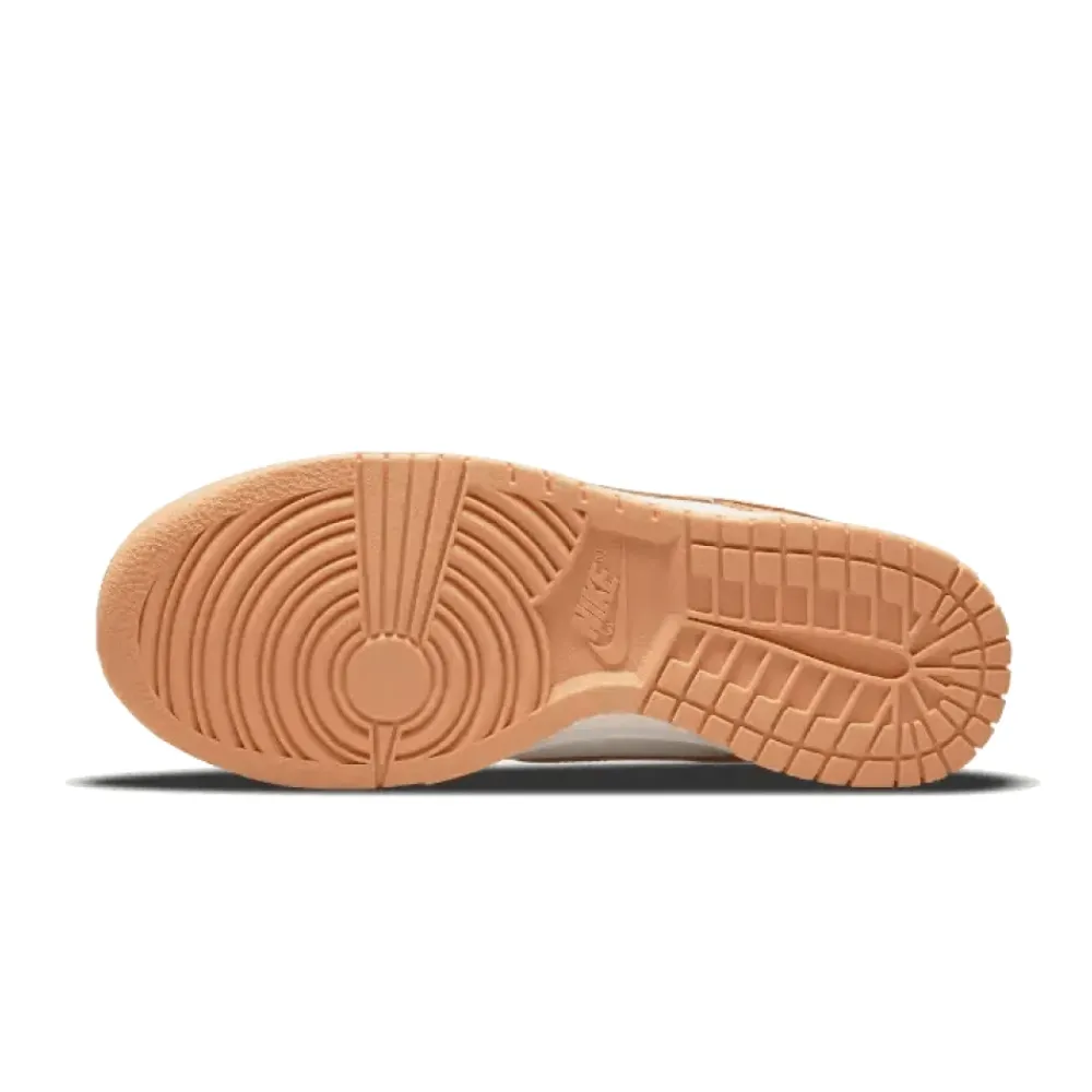 Sneakers^Nike Harvest Moon Dunk Low Sneakers Beige