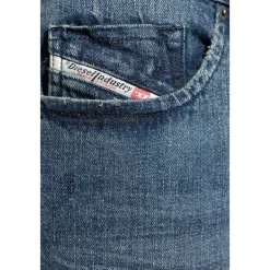 Jeans<Diesel Jeans 1985 LARKEE Blå