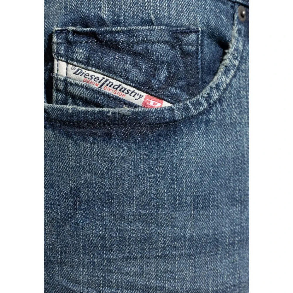 Jeans<Diesel Jeans 1985 LARKEE Blå