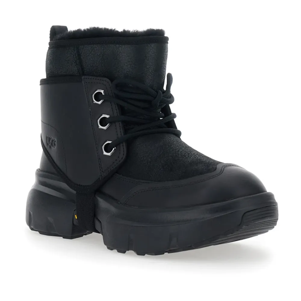 Vinterstøvler<UGG JLD Boot Sort