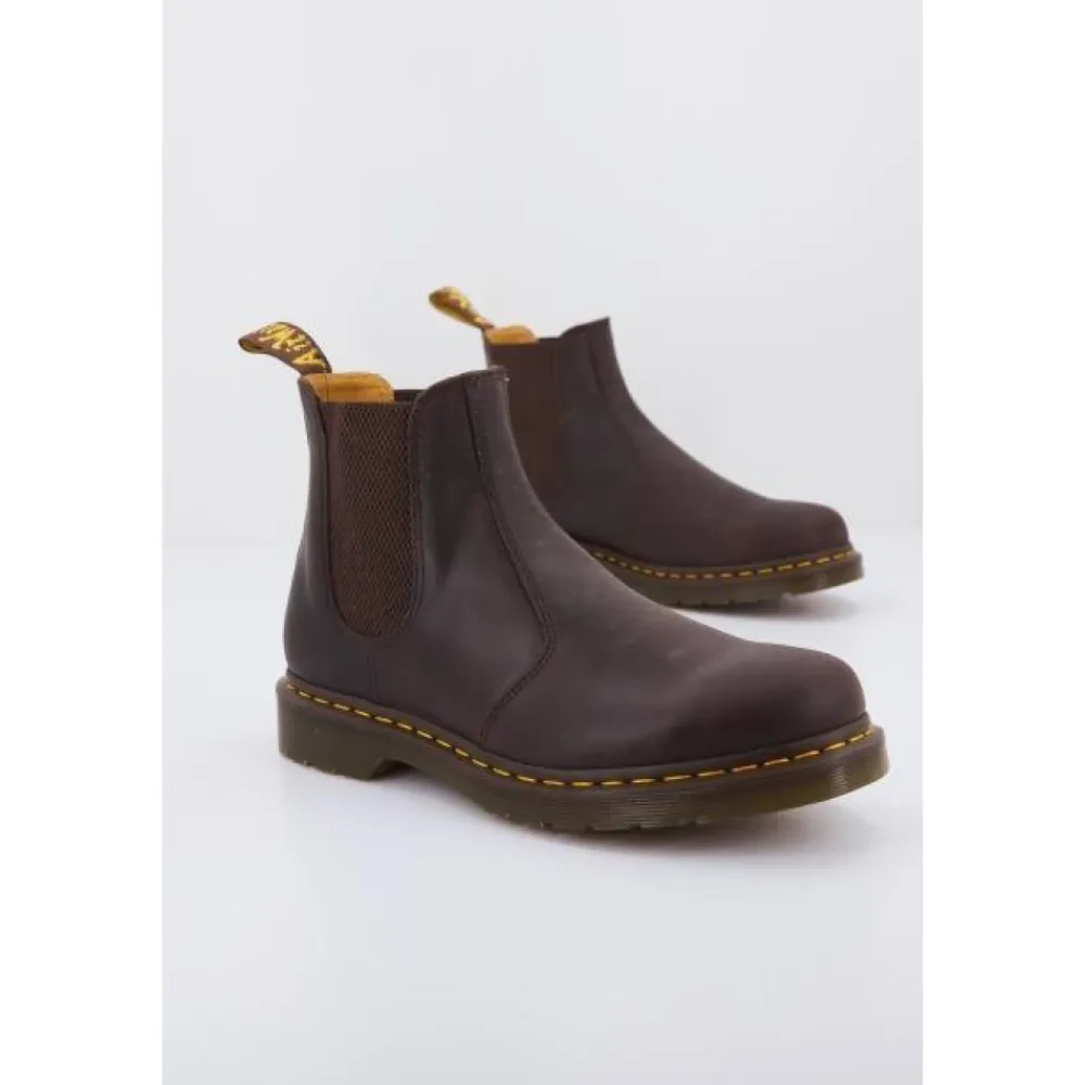 Chelsea Boots|Støvler<Dr. Martens Klassiske Chelsea-støvler til hverdagsbrug Brun