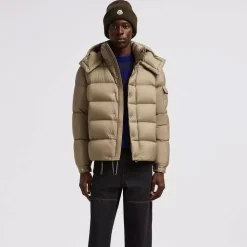 Jakker^Moncler Kort dunjakke med aftagelig hætte Brun