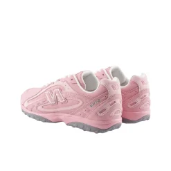 Sneakers<New Balance 204L Sneaker Pink