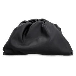 Clutch<Bottega Veneta Læder Clutch med Snap Lukning Sort