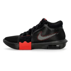 Træningssko<Nike Lebron Witness VIII Basketball Sko Sort