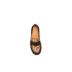 Loafers<Chie Mihara Loafers med dyreprint i lak-look Brun