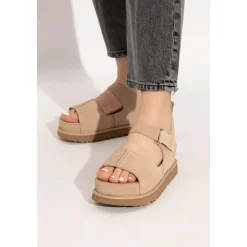 Sandaler<UGG Platform sandaler Goldenrise Hi Beige