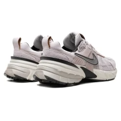 Sneakers^Nike Platinum Violet Retro-Futuristisk Stil Sneakers Lilla