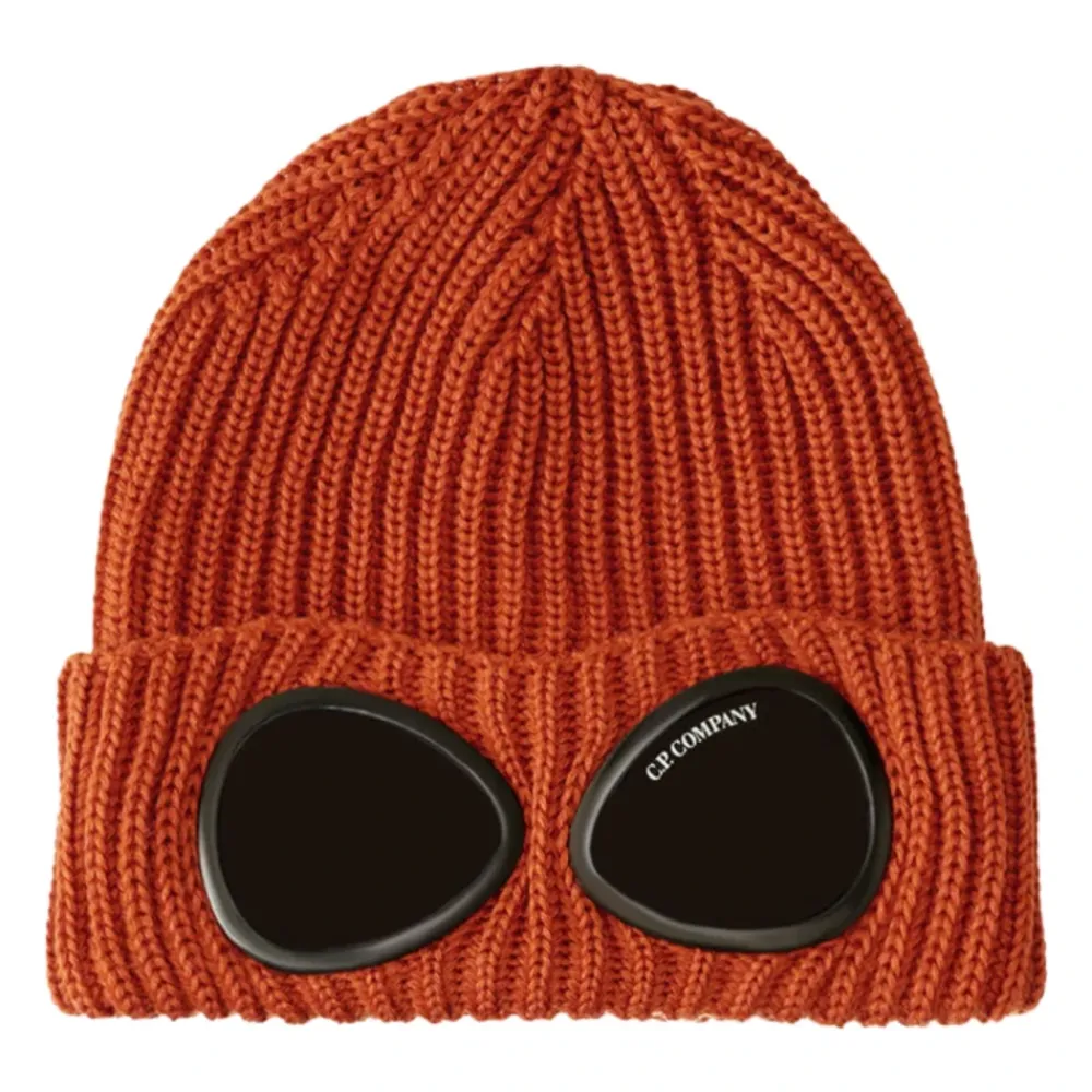 Huer & Kasketter^C.P. Company Ribstrikket hue med logo Orange