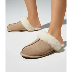 Hjemmesko<UGG Scuffette II Slipper Beige