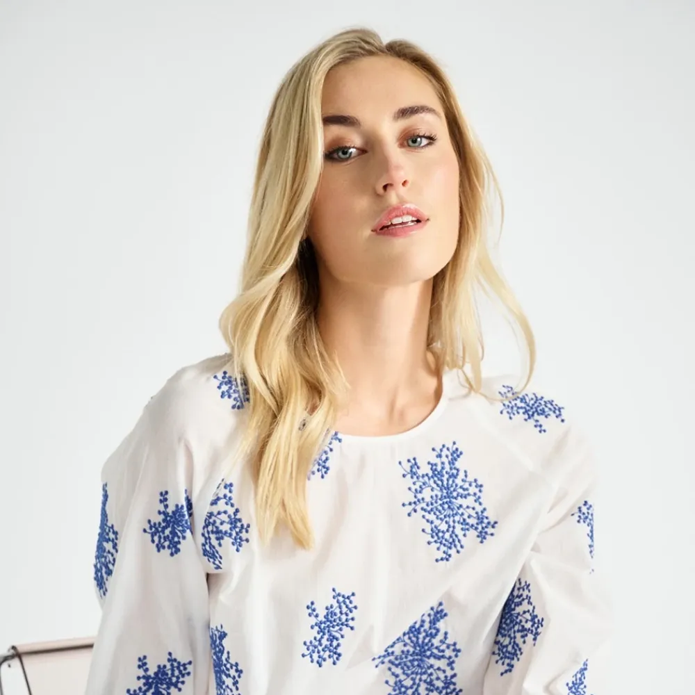 Bluser & Skjorter<Marie Méro Skjorte med broderede blomster Blå