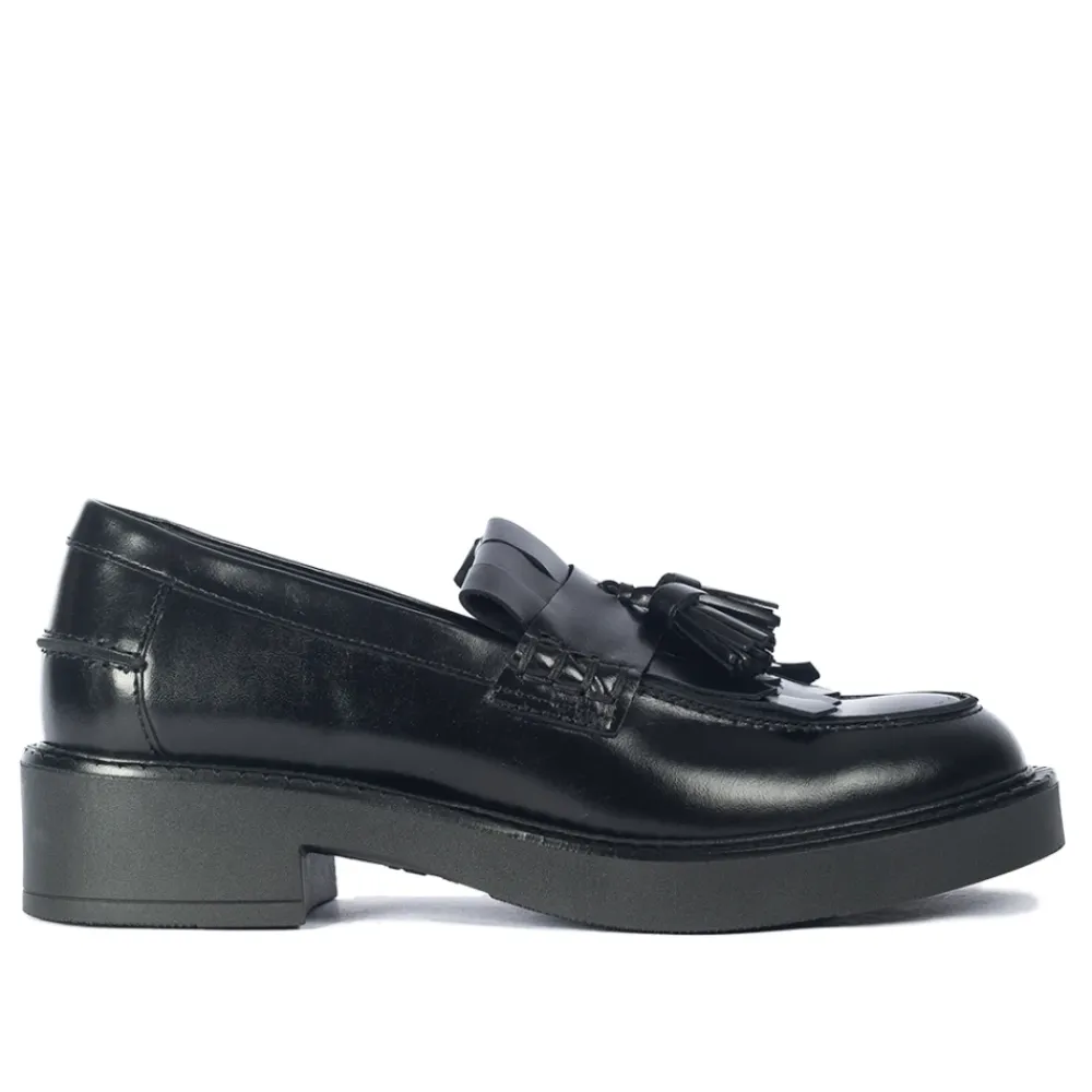 Loafers^Angulus Chunky Penny Loafer med Frynser og Kvastdetalje Sort