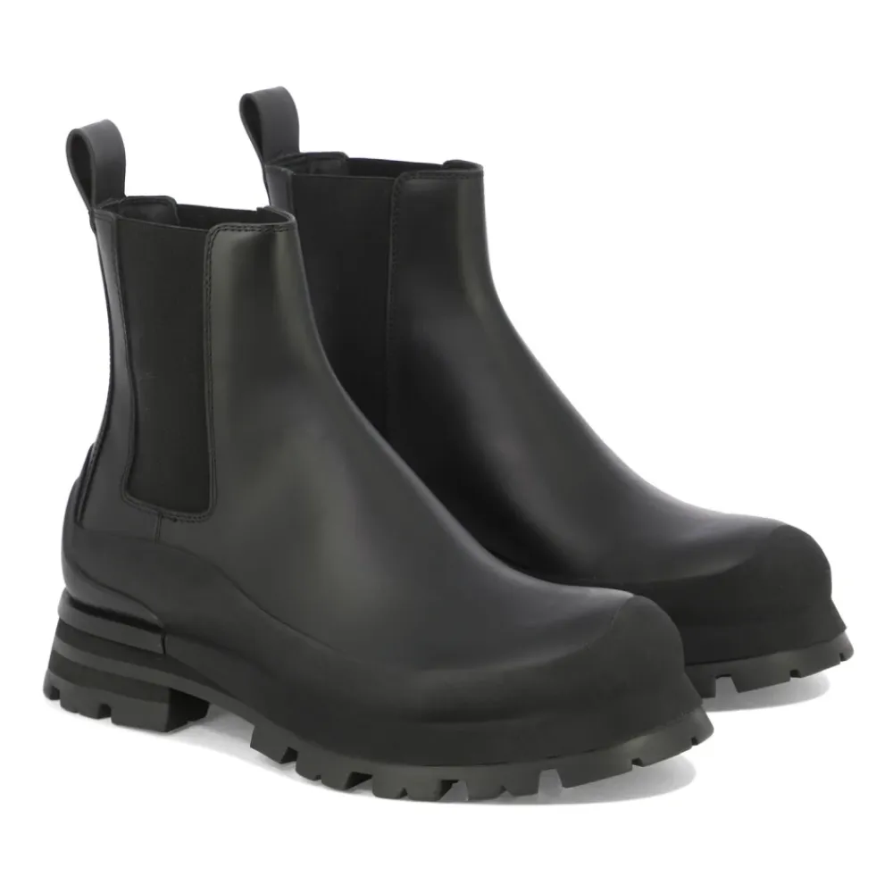 Chelsea Boots<Alexander McQueen e ankellæderstøvler til mænd Sort