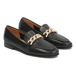 Loafers^Kazar e flade sko dekoreret med en kæde Sort