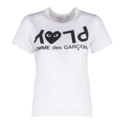 T-Shirts<Comme des Garçons Play Stilfuld T-shirt med Logo Print Hvid