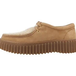 Snøresko<Clarks Stilfulde Snøresko til Mænd Brun