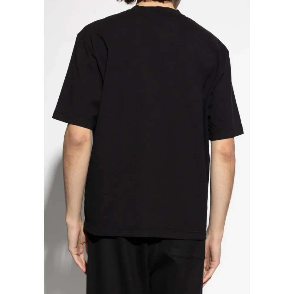 T-Shirts<Stone Island T-shirt med logo Sort