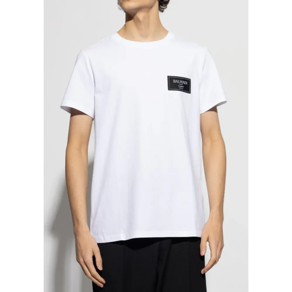 T-Shirts<Balmain T-shirt med logo patch Hvid