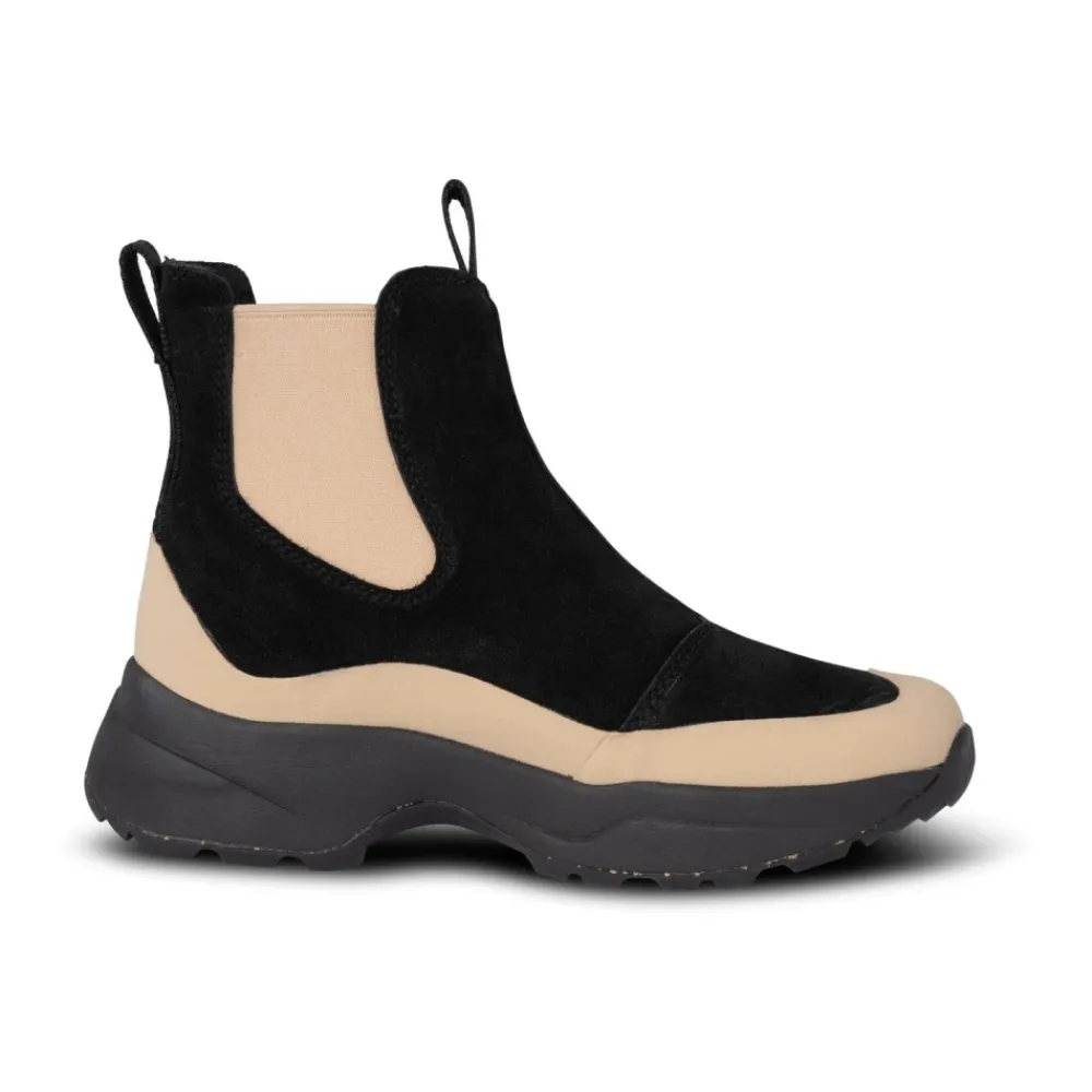 Støvler|Chelsea Boots^Woden Vandtæt Chelsea City Støvle i Ruskind Sort