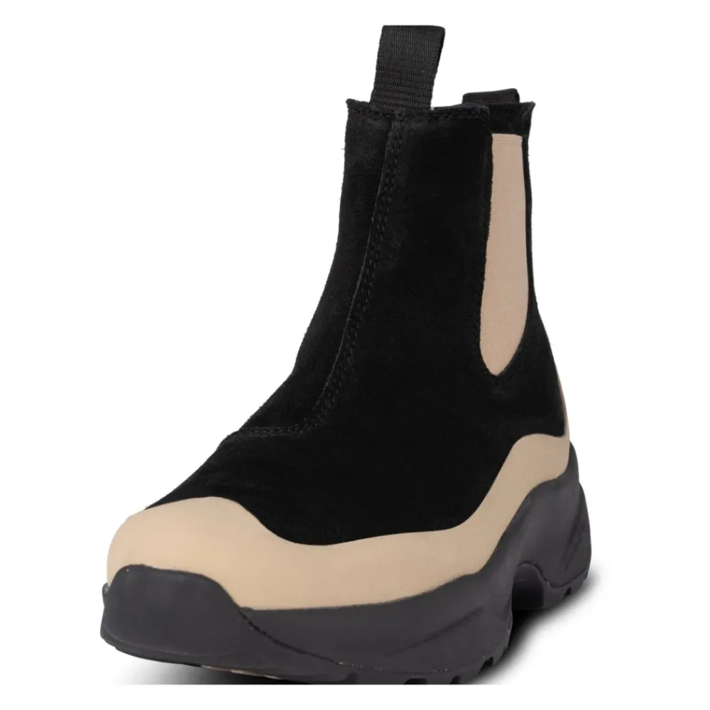 Støvler|Chelsea Boots^Woden Vandtæt Chelsea City Støvle i Ruskind Sort